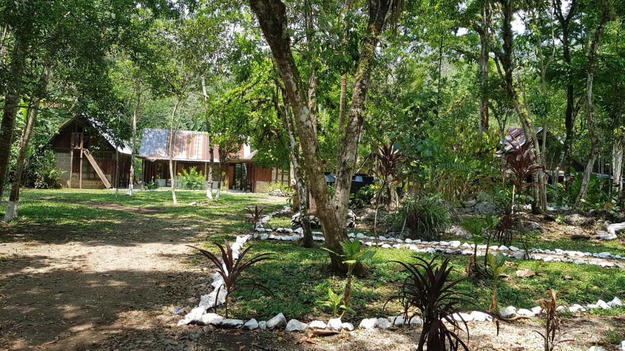 Nawal Hotel Lanquin Exterior photo